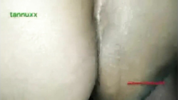 Horny Sri Lankan Wife Cheats and Gets Pounded Hard in a Steamy Hotel Room.