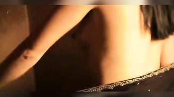 Hot Pakistani Babe from Lahore Twerks Her Juicy Ass on Indian Porn Tube.