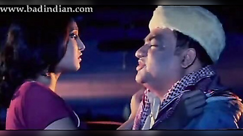 Old Man Ravaging a Teen's Tight Pussy in Hardcore Indian Porn Video.