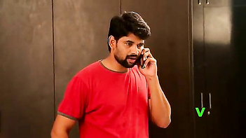 Hot Desi Aunty Gets Pounded Hard in Indian Porn Tube Video.