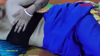 Hot Indian Bhabi Screams as Friend's Huge Desi Cock Pounds Her Hard.