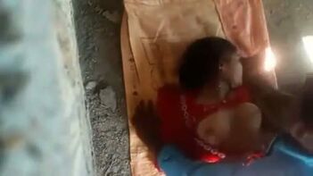Watch Desi Girl's Hardcore Sex Videos at a Construction Site!