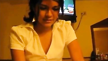 Desi College Girl Delivers Sensational Blowjob Experience