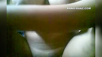 Watch Desi Sexy Big Boobed Girl Give an Unforgettable Blowjob in This MMS Video