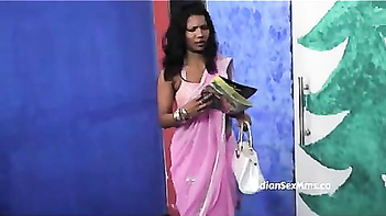 Experience Desi Romance with Free Indian Sex MMS of House Wives