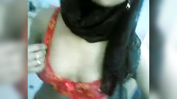 Desi Hijabi Girl XXX Video Watch Her Shock Her Neighbor!