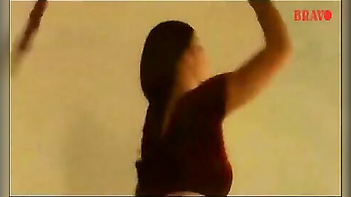 Seduce Your Spouse with Desi HD XXX Video Hot Wife Teases Husband for an Unforgettable Night