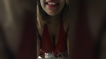 Desi Chubby Bhabi's Indian Porn Video with her Nextdoor Guy - Watch Now!