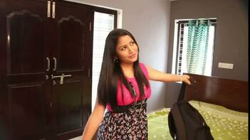 Experience Desi Indian Girlfriend's Homecoming for Hot Sex MMS!
