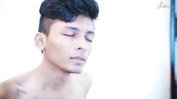 Desi Leaked Sex - Sexy sudipa apne student ko sex karna sikhate hai