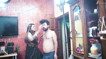 Desi sex - Sararti devar ne liya apne sexy bhabhi ke sath chudai ka maja