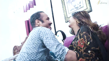 Desi sex - Sararti devar ne liya apne sexy bhabhi ke sath chudai ka maja