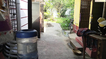 Desi Sex XXX - Devar ne bhabhi ko jabardasti choda jab wo naha rahi thi