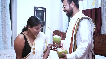 Desi Sex XXX - South Indian bhabhi has enjoyed the hardcore sex of her husband's friend