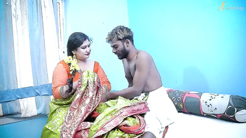 Desi Sex XXX - My Early morning sex with a big tits milf lady in South Indian style