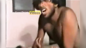 Mallu Girl Shradha Enjoys Romantic Date With Boyfriend