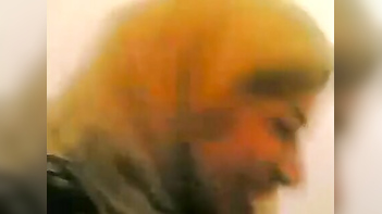 Arabic Girl's Leaked MMS of First-Time Hardcore Sex with Servant