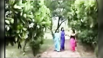 Three Desi Randis - Amateur Desi lesbian