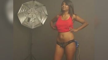 Porn Video Of Dark Skinned Desi Model Nude Photoshoot