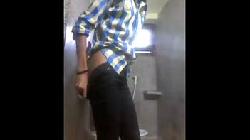 Desi Hot Teen Taking Her Trouser Off In Bathroom
