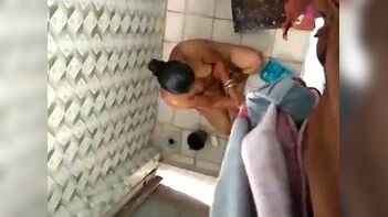 Mallu Amateur Aunty Filmed Taking Bath In Toilet