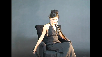Unique SEO Headline - Bollywood Actress Flaunts Sexy Black Dress in Nude Video Filmed by Boyfriend