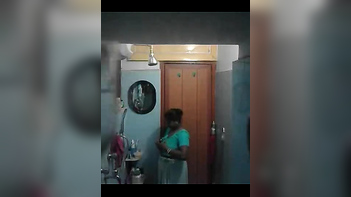 Beautiful Mature Desi Bathing and Showering - A Refreshing Sight to See!