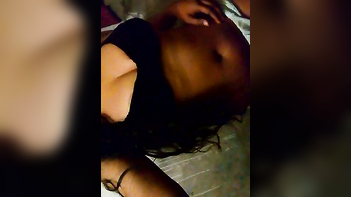 Indian Girlfriend Captures Sensual Nude Video for Private Collection