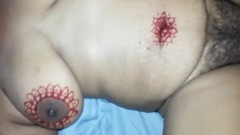 Indian Housewife Gets Her Hairy Pussy Fucked Hard