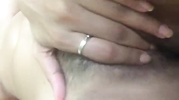 Tamil Sex Videos - South Desi Actress Showcasing Nude Selfies