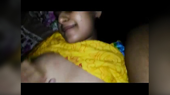 Desi College Girl Seducing Her BF in Sexy MMS - Now!