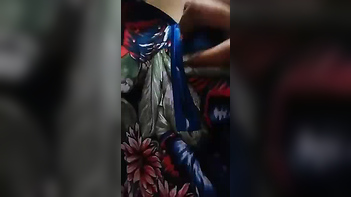 Desi Wife Flaunts Her Curves in a Sari Before Stripping Naked to Show Off Her Boobs