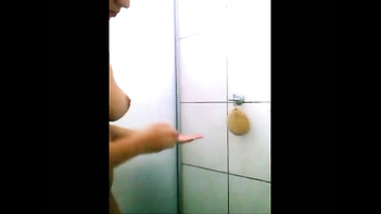 Sizzling Hot Desi Teen Bares All In Steamy Shower Scene