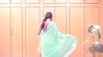 Swathi Naidu - Telugu Sexy Babe Bares All For Love