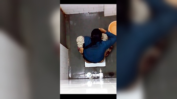 Amateur Desi Girl's Pad Change in Bathroom - An Unforgettable Experience