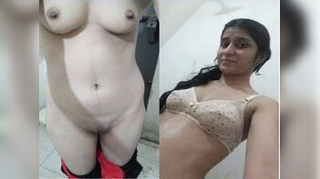 Cute Pakistani Girl Flaunting Her Assets on Video Call - A Must-See!
