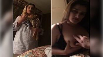 Pakistani Bhabhi's Sultry Look Leaves Hubby Speechless With Revealing Boobs
