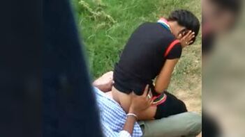 Romantic College Couple Caught Kissing and Making Love in the Park
