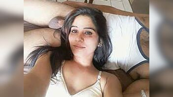 Cute Desi Young Babe Enjoys Passionate Fling with BF