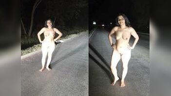 Desi Couple Caught Fucking On Highway - Unusual Sight Shocks Passersby