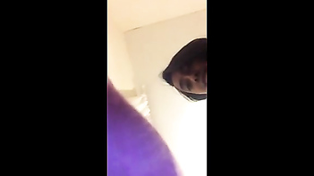 This Sexy Bengali NRI Girl Masturbate on Cam!