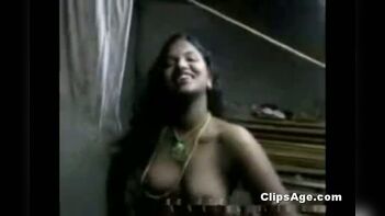Leaked MMS: Sexy Indian Village Aunty Caught with Cable Man