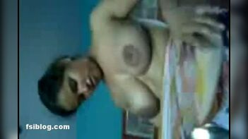 Shocking Desi Aunt Laila Self-Shot Nude Video Leaks Online