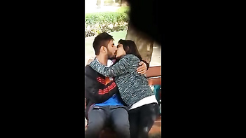 Outdoor Hidden Cam Desi Mms Sex Scandal Of Bengaluru Girl in