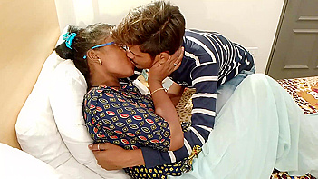 Wild Tamil College Friends Hard in Dorm Room, Moaning and Cumming Loudly