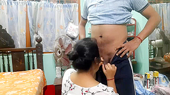 Indian Bhabhi Sucks Dick Like a Whore, Mind-Blowing Blowjob Scene