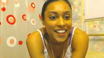 Sizzling Indian Babe Strips and Masturbates in Shower, Filthy Cams Action