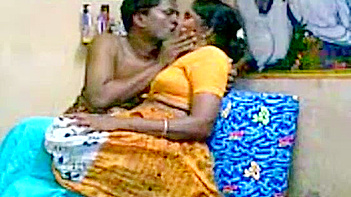 Cochin Couple Caught in Wild Voyeur Action, Dirty Talk, and Mind-Blowing Orgasms