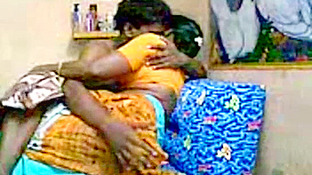 Cochin Couple Caught in Wild Voyeur Action, Dirty Talk, and Mind-Blowing Orgasms