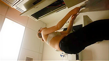 NRI Babe Strips Down in Trial Room, Showing Off Her Perfect Tits and Pussy